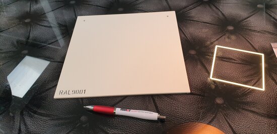Sample Collorz RAL9001 cremewit