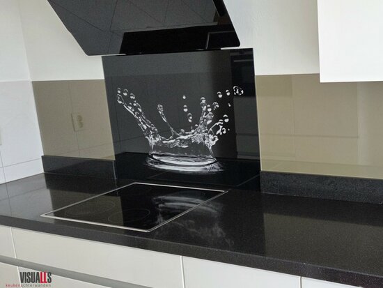 Premium-glas uitvoering Visuall P609 Splash on black gecombineerd met glas in kleur Golden brown