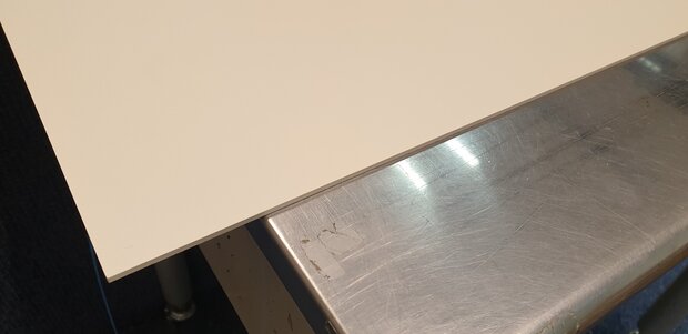 OUTLET Collorz RAL9001 afm 298.6 x 60cm