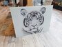 OUTLET Premium-glas  P650 Blue Eyed Tiger